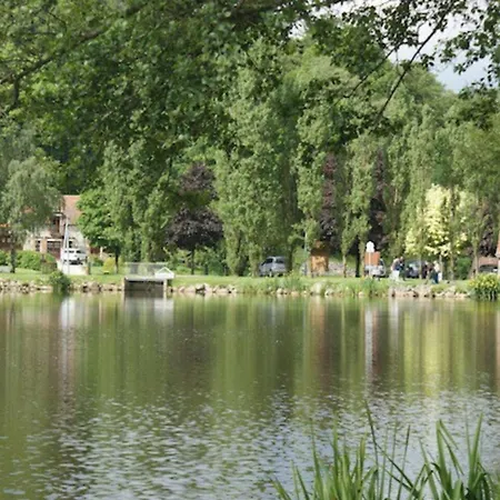 A Avec Jacuzzi - 42 M² La Ferriere-aux-Etangs
