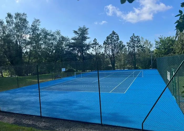 A Avec Jacuzzi - 42 M² *